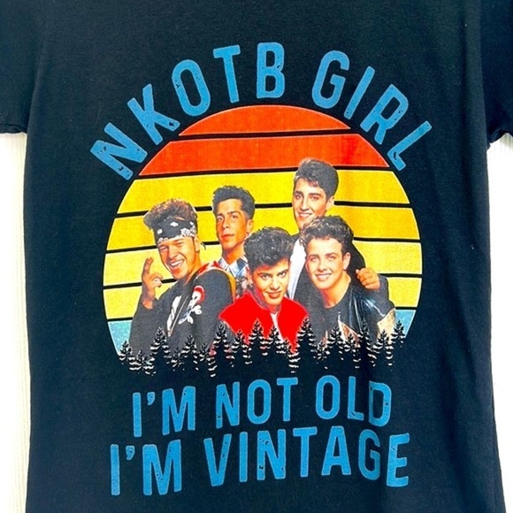 Hanes - NKOTB Girl I’m Not Old I’m Vintage New Kids On The Block T Shirt Small - Picture 7 of 8